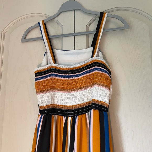 Used jumpsuit - Picture 2 of 3